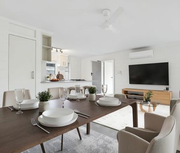 Close To The Beach and Cafes! - Photo 2