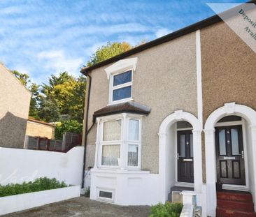3 bedroom end of terrace house to rent - Photo 4