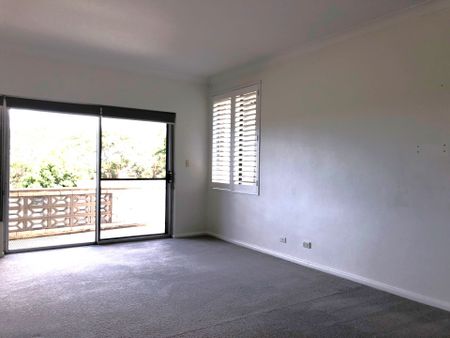 Modern convenient apartment - 7 month lease only - Photo 4