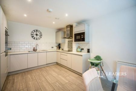 3 bedroom terraced house to rent - Photo 4