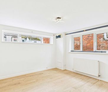 1 bedroom ground floor flat to rent - Photo 3