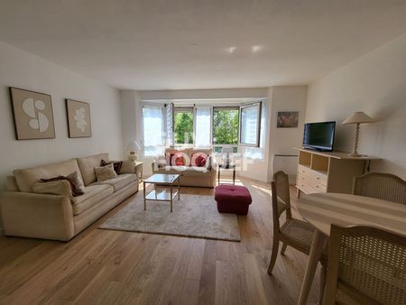 GRAND T2 MEUBLE - PLACE CROIX ROUSSE - Photo 5