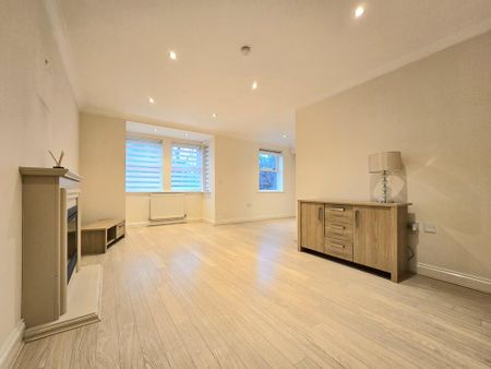 2 bedroom apartment to rent - Photo 3