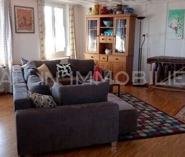 CHARMING 7½-ROOM DUPLEX - Photo 3