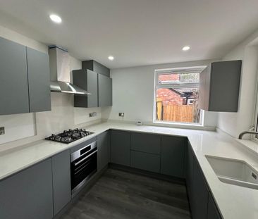 4 bedroom detached house to rent - Photo 5