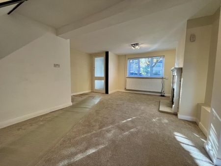 3 bedroom end of terrace house to rent - Photo 5