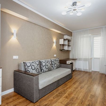Apartament cu doua camere de inchiriat in zona Baneasa - Fotografie 4