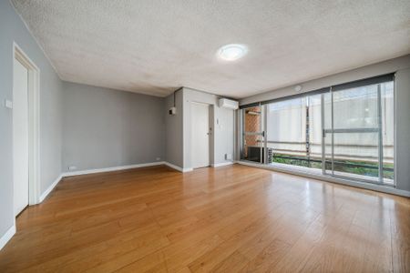 Light Filled updated Two Bedroom - Photo 2