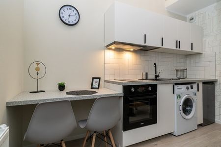 Warszawa Praga-Południe, Augustyna Kordeckiego - Photo 5