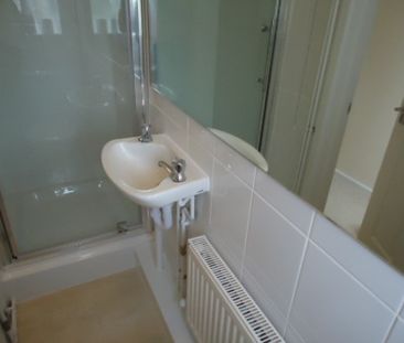 Constance Street - Photo 6