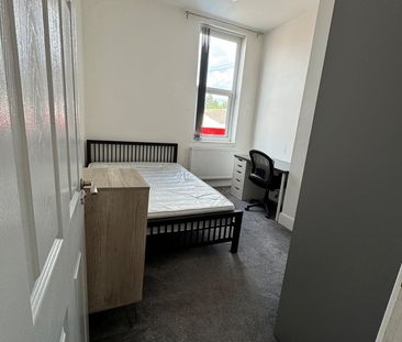 3 Bed Flat, Queens Road, NG9 - Photo 5