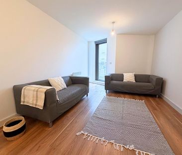 1 bedroom apartment to rent - Photo 2