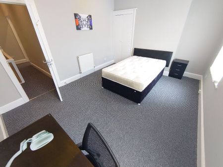 Cotswold Street, Liverpool. - Photo 4