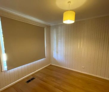 Comfortable 3-Bedroom Home in a Convenient Location - Photo 2