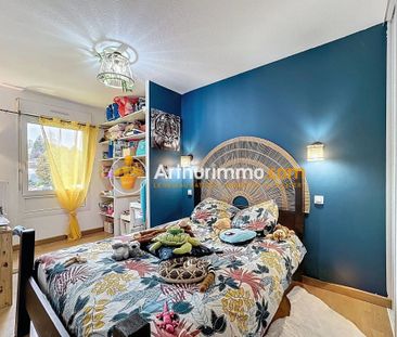 Location Appartement 4 pièces 83 m2 à Saint-Quentin-Fallavier - Photo 2