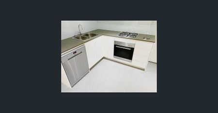 Ground floor 1 bedroom apartment - Photo 2