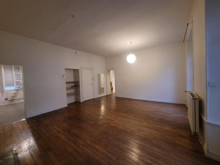 Location Appartement 3 pièces 83m² ANGERS 49100 - Photo 3
