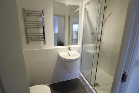 Studio to rent - Photo 5