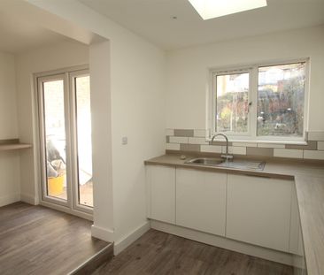 Alexandra Road, Hemel Hempstead, HP2 4AQ, Hertfordshire - Photo 5