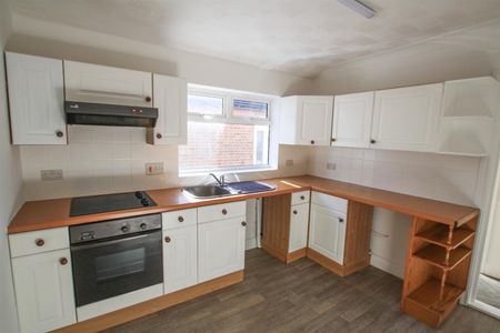 Olive Road, Great Yarmouth - Photo 4