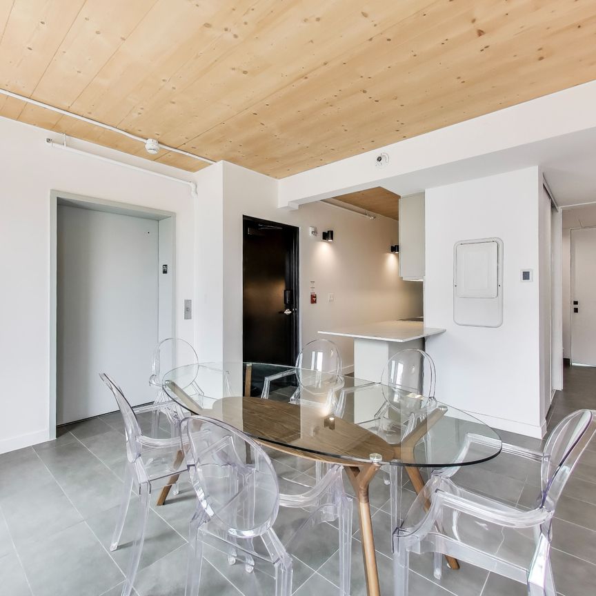 For Lease - 1604 Queen Street Unit# PH, Toronto, Ontario - Photo 1