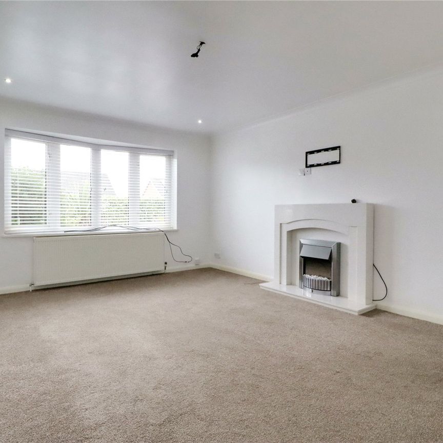 Eastfield Road, Epworth, DN9 - Photo 1