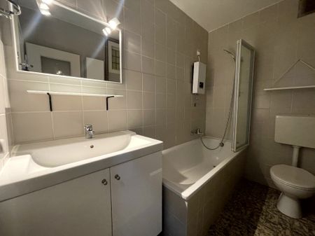 MÖBILIERTE 3 ZIMMER MASSIONETTE WOHNUNG IN KREFELDS INNENSTADT ZU VERMIETEN! - Foto 2