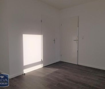 Location Appartement 4 pièces 75m² REIMS 51100 - Photo 5