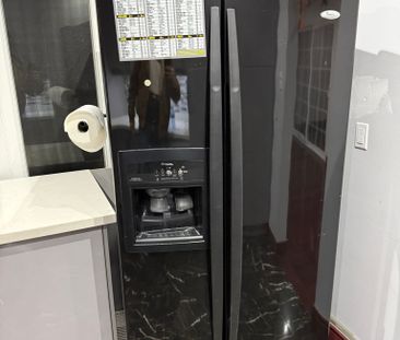 For Lease - 4142 Dursley Crescent Unit# upper, Mississauga, Ontario - Photo 6