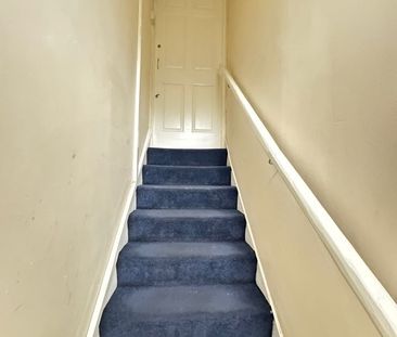 3 Bed Flat, Whipps Cross Road, E11 - Photo 5