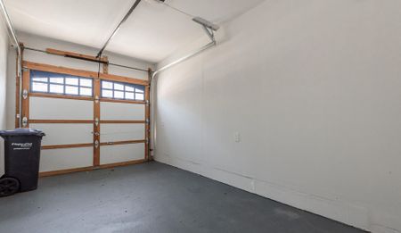 For Lease - 200 Veterns Drive Unit# 18, Brampton, Ontario - Photo 5