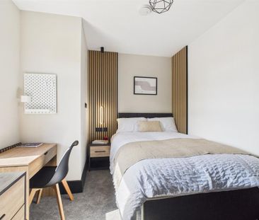 1 bedroom in a house share to rent - Photo 3