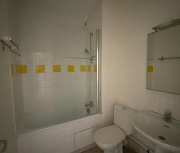 Location Appartement 1 pièce 24m² PRIVAS 07000 - Photo 6