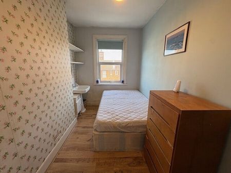 Langney Road, Eastbourne, BN21 - Photo 2