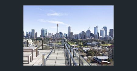 Bright, well-appointed, spacious home with wide balcony and brand new carpet - Photo 3