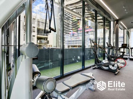 Furnished One-Bedroom Apartment in the Heart of Carlton - Photo 5