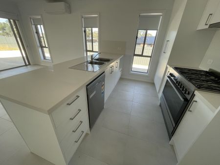 55 Aspiring Way, Huntly - Photo 2