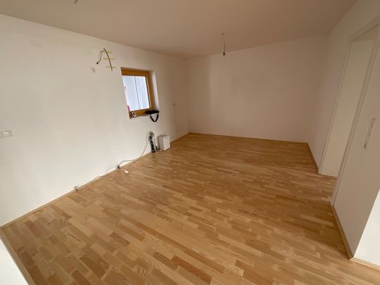 Traumhafte Wohnung inkl. Terrasse und Tiefgaragenplatz - Foto 1