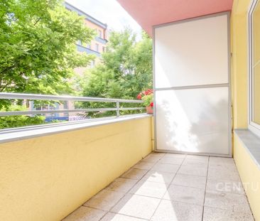 Pronájem bytu 1+kk 44 m² - Photo 1