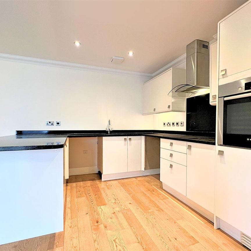 Grange Road, Hastings, TN34 2RL - Photo 1