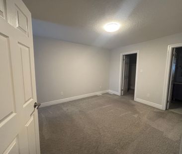 For Lease - 2610 Sheffield Boulevard, London South, Ontario - Photo 2