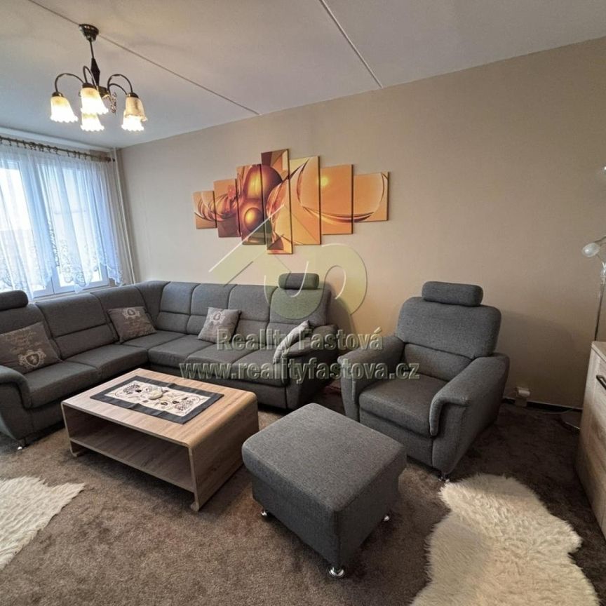 Pronájem bytu 2+1 68 m² - Fotografie 1