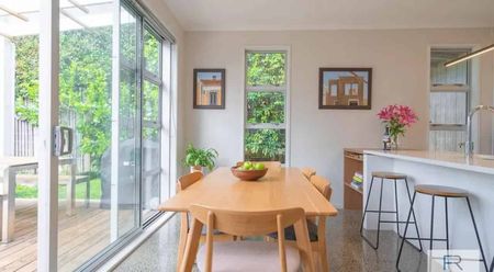 Modern 4BR Kohimarama Haven - Photo 5