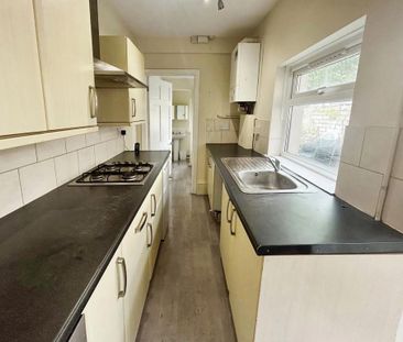 2 bedroom property to rent - Photo 4