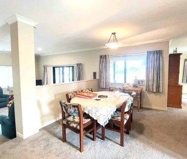 Spacious Family Home in Ohauiti – Available March - Photo 3