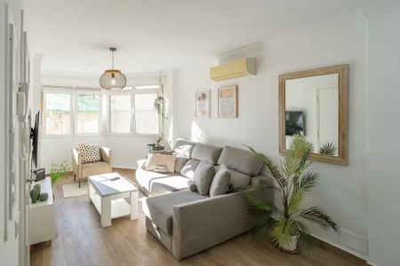 Avenida del Pintor Joaquín Sorolla, Málaga, Andalusia 29017 - Photo 3