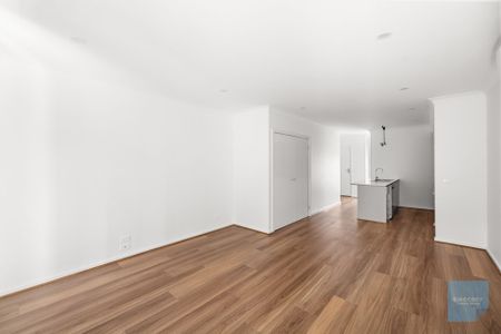 TWO BEDROOM TOWNHOUSE - Photo 2