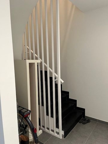 - Belsele – Appartement met 2 slaapkamers en terras. - Foto 4