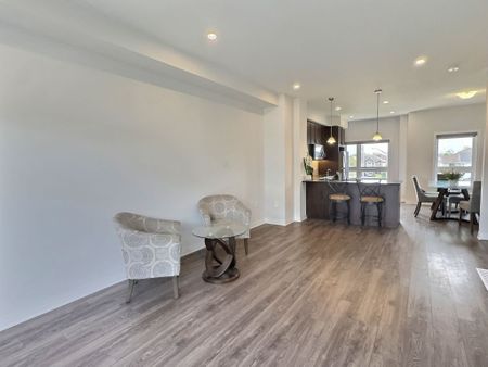 For Lease - 51 Sparrow Avenue Unit# 11, Cambridge, Ontario - Photo 2