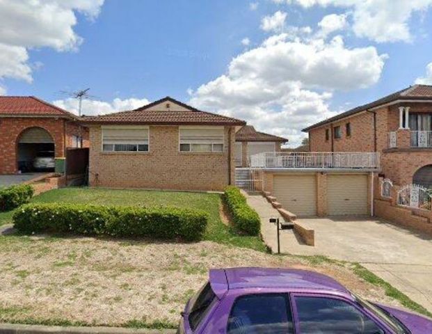 Located in Quiet Street - Photo 1